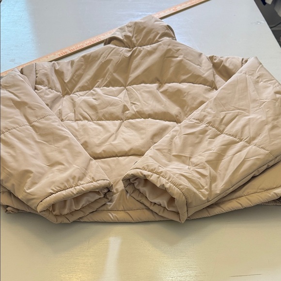 THE FIFTH LABEL Remake Puffer Tan Bomber Jacket Cropped Size Medium - Picture 14 of 14